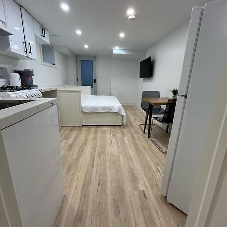 Brand New Studio Apartment Hamilton Bagian luar foto